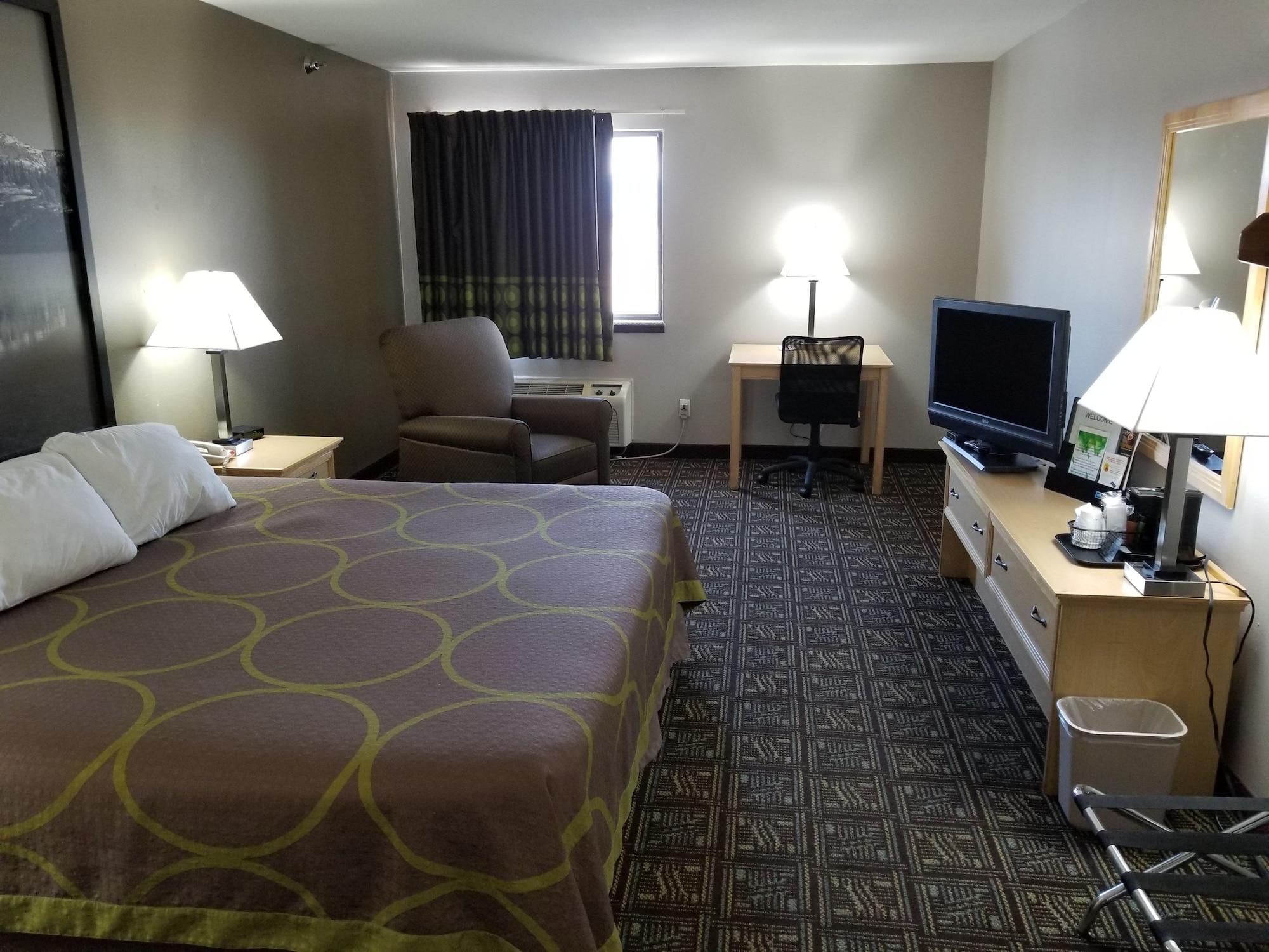 Super 8 By Wyndham Fort Collins Exterior photo